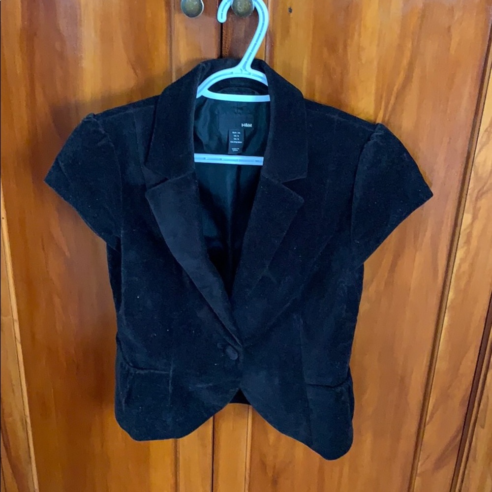 Black velvet top